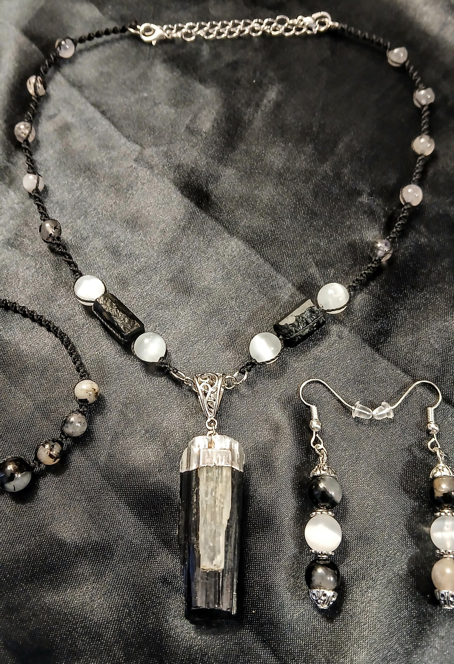 Black Tormaline & Selenite with Quartz Set