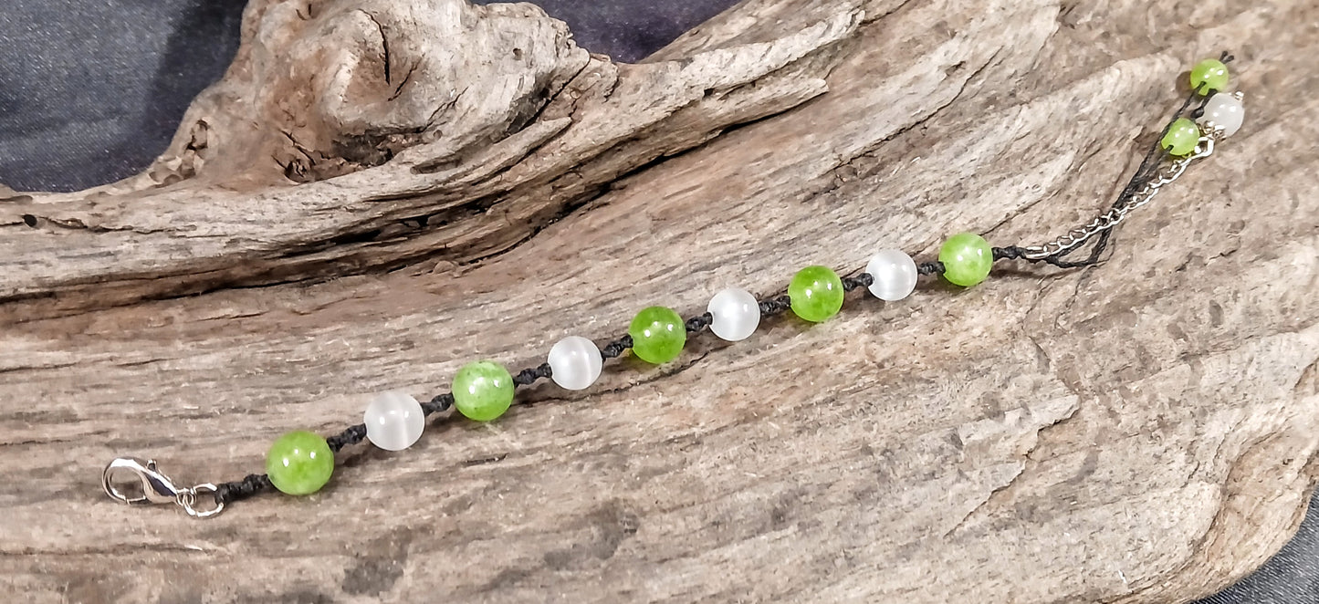 Peridot & Satin Spar