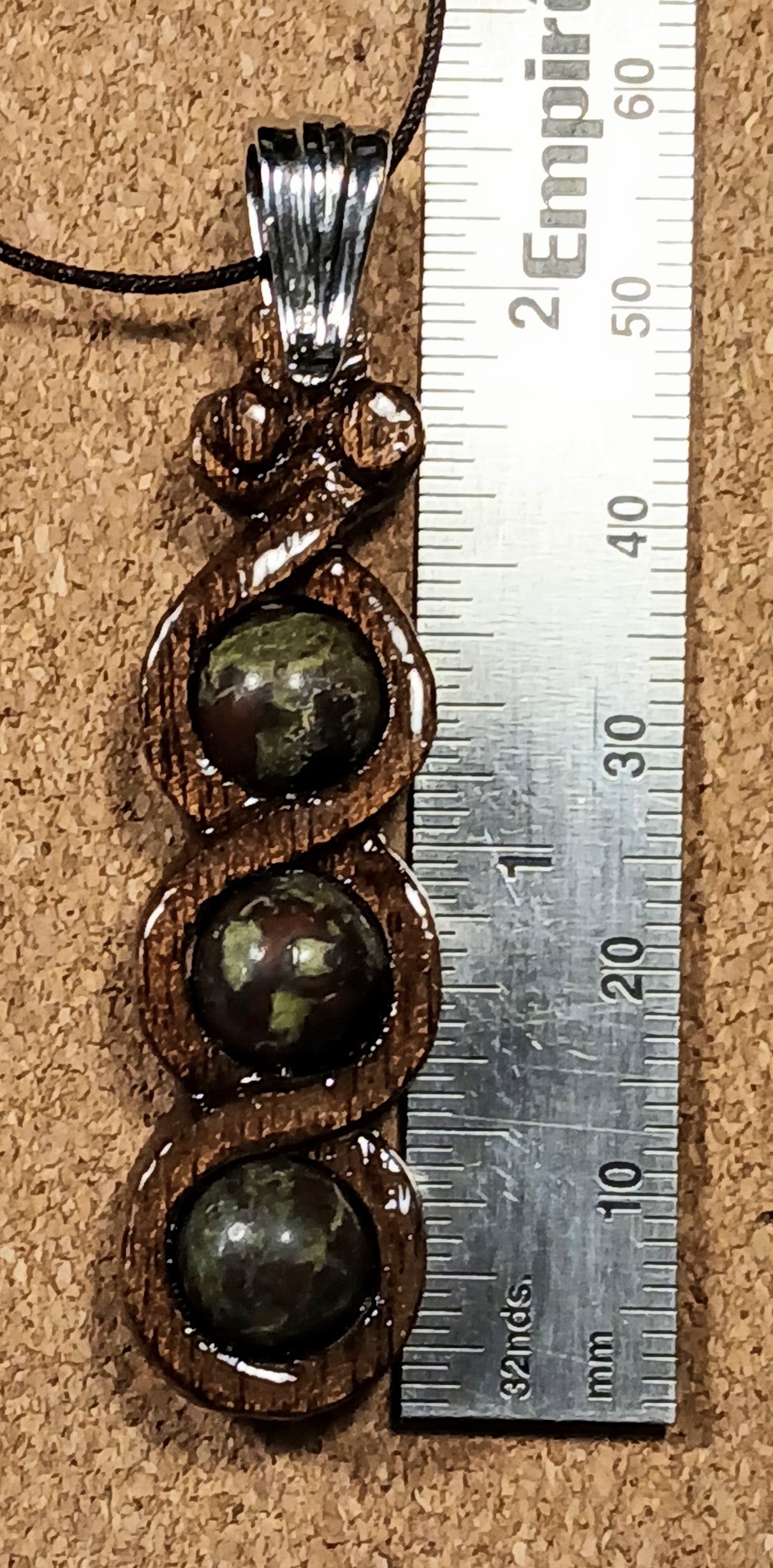 Jörmungandr - Dragons Blood Jasper Triple Bead Frame