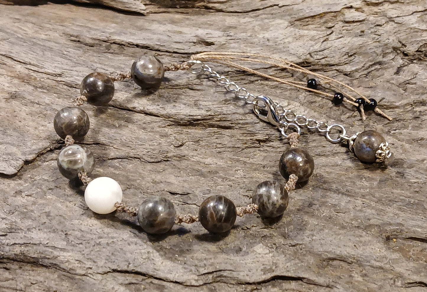 White Moonstone & Coffee Spectralite