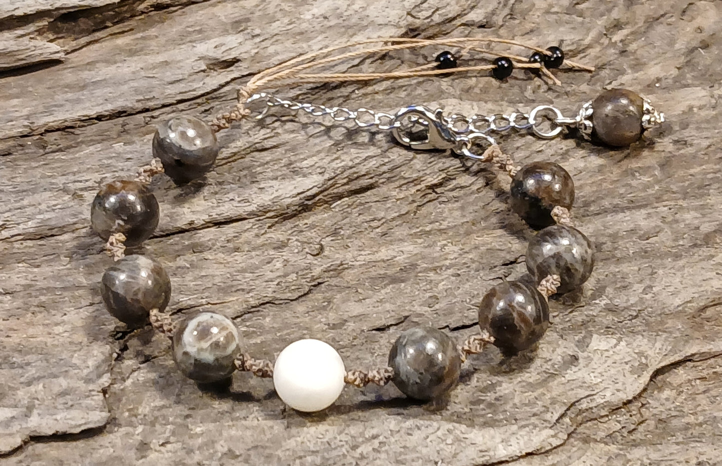 White Moonstone & Coffee Spectralite