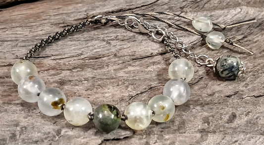 Prehnite with Epidote