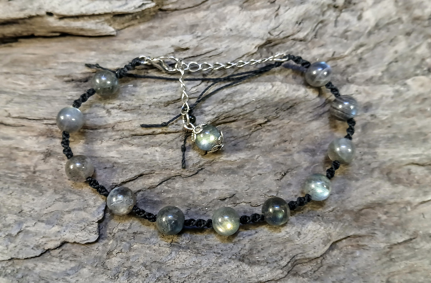 Labradorite (A+) (Large)