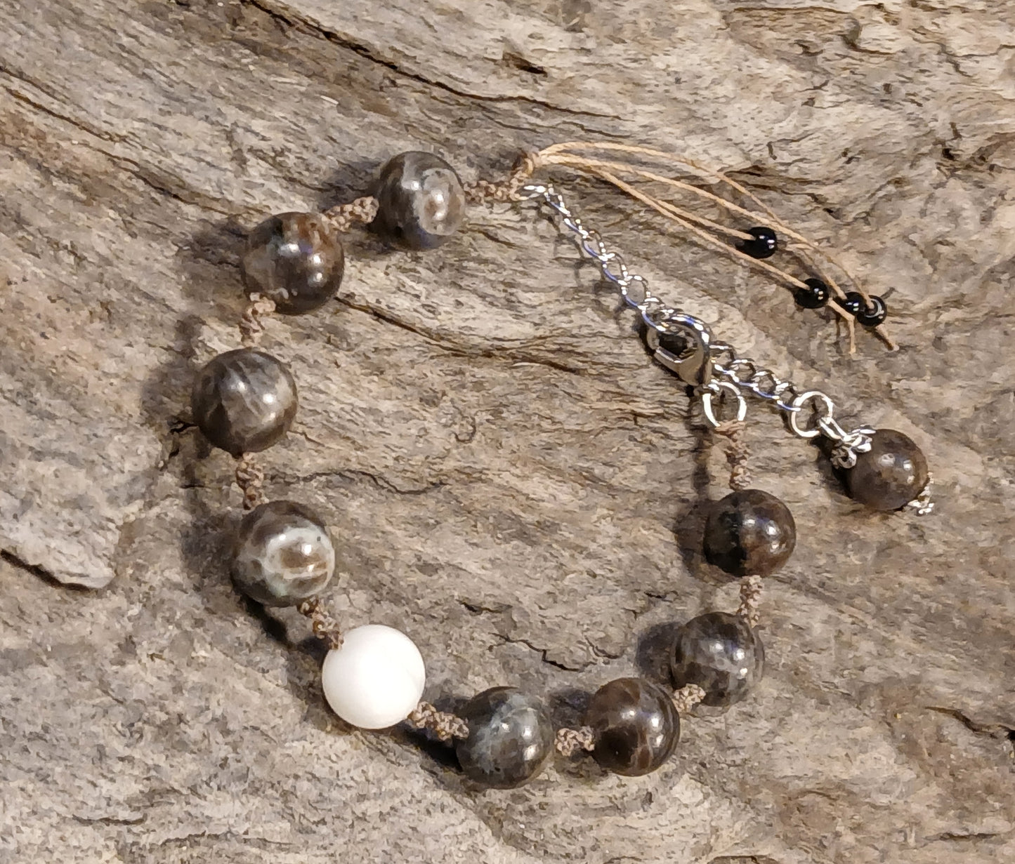 White Moonstone & Coffee Spectralite
