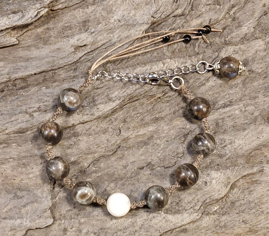 White Moonstone & Coffee Spectralite